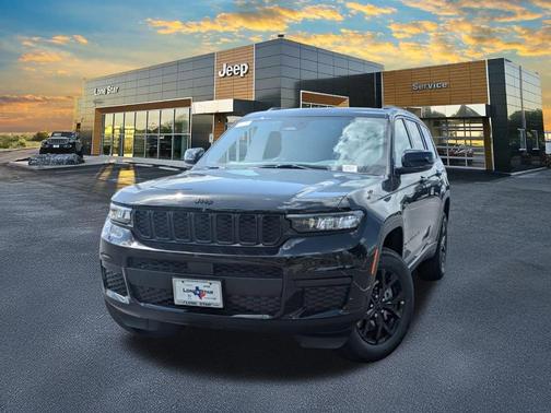 2025 Jeep Grand Cherokee L Laredo