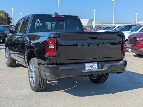 2025 RAM 1500 Tradesman