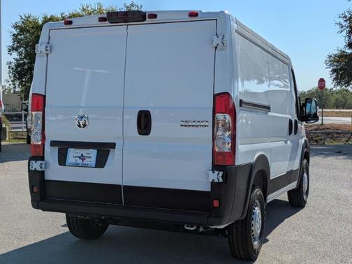 2026 RAM ProMaster 1500 Low Roof