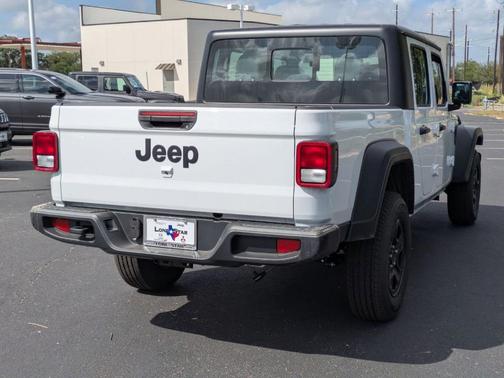 2025 Jeep Gladiator Sport