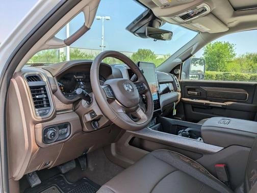 2025 RAM 2500 Limited