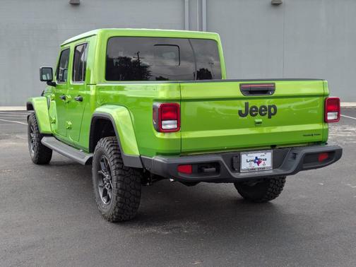 2025 Jeep Gladiator Sport