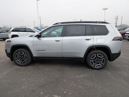 2026 Jeep Cherokee LAREDO/LIMITED