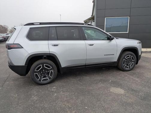 2026 Jeep Cherokee LAREDO/LIMITED