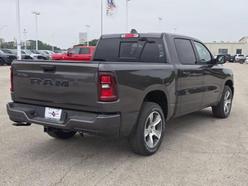 Granite Crystal 2026 RAM 1500 Express