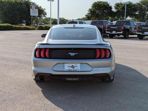 2020 Ford Mustang EcoBoost