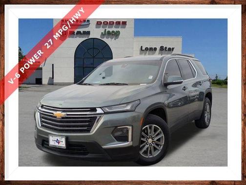 2023 Chevrolet Traverse LT Cloth