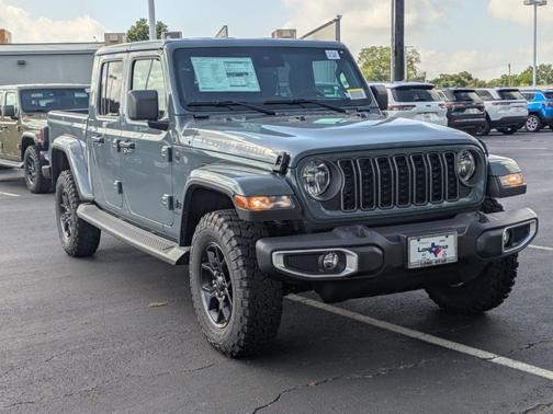 2025 Jeep Gladiator Sport