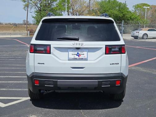 2026 Jeep Cherokee LAREDO/LIMITED