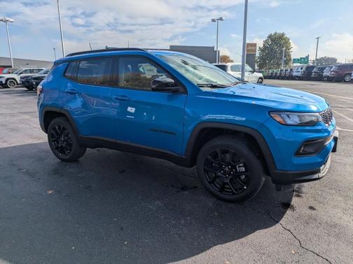 2026 Jeep Compass Latitude