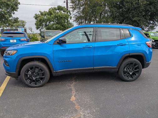 2025 Jeep Compass Latitude