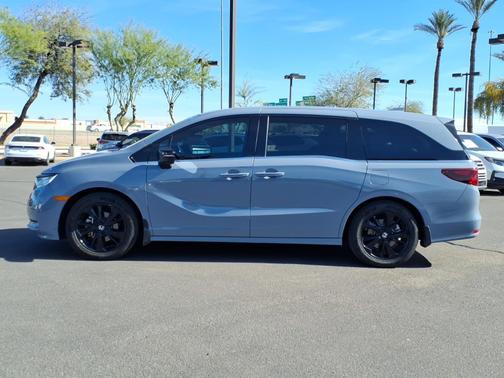 2024 Honda Odyssey 