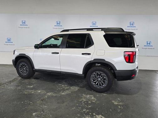 Platinum White Pearl 2026 Honda Passport TrailSport