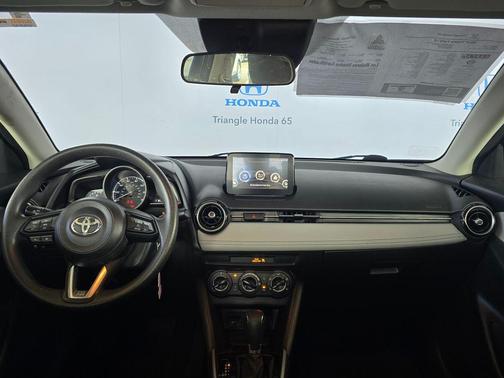 Graphite 2019 Toyota Yaris Sedan LE