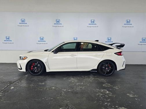 Championship White 2026 Honda Civic Type R Base