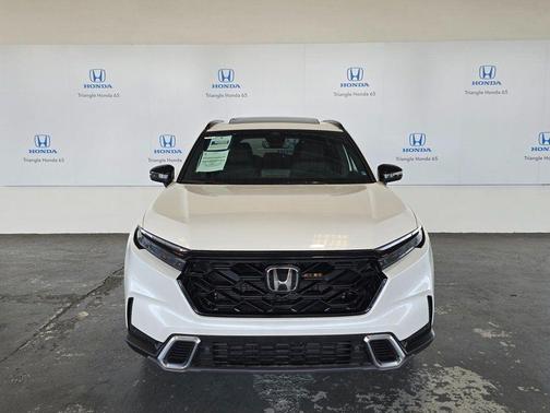 Platinum White Pearl 2026 Honda CR-V Hybrid Sport Touring