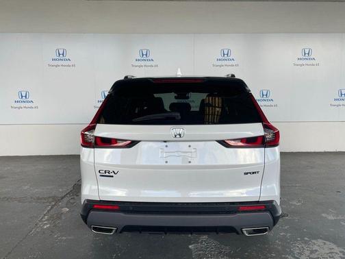 Platinum White Pearl 2026 Honda CR-V Hybrid Sport-L