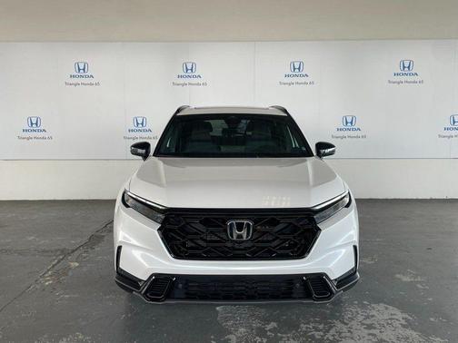 Platinum White Pearl 2026 Honda CR-V Hybrid Sport-L