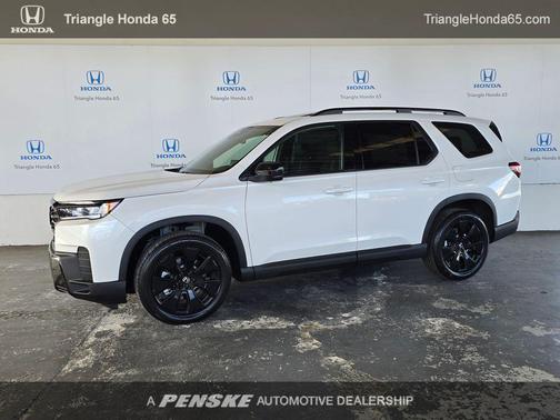 White Diamond Pearl 2026 Honda Pilot Black Edition