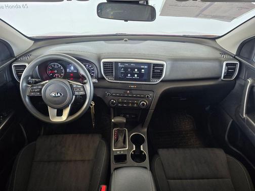 Hyper Red 2022 Kia Sportage LX
