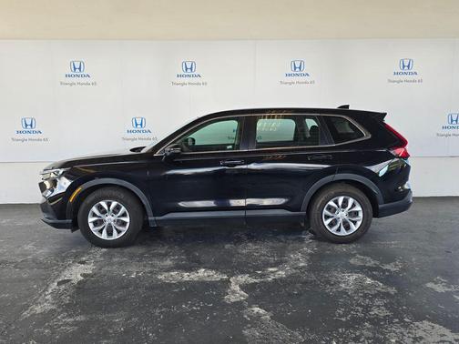 Crystal Black Pearl 2023 Honda CR-V LX
