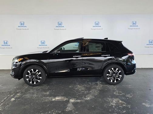 Crystal Black Pearl 2026 Honda HR-V EX-L