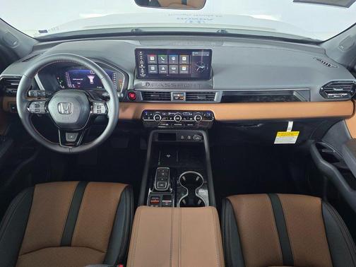 Platinum White Pearl 2026 Honda Passport TrailSport Elite
