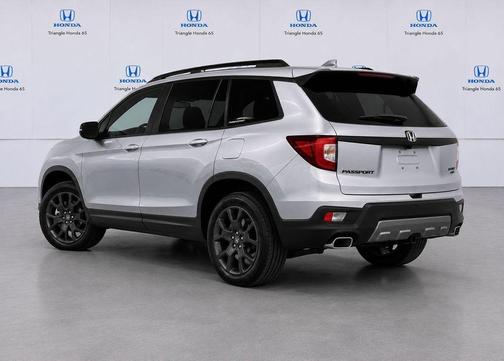 Lunar Silver Metallic 2019 Honda Passport Sport