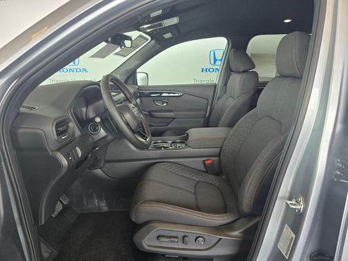 Solar Silver Metallic 2026 Honda Pilot Sport