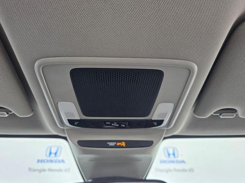 Lunar Silver Metallic 2024 Honda HR-V LX