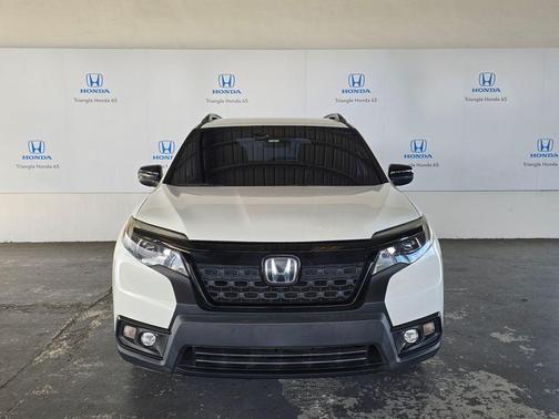 White Diamond Pearl 2019 Honda Passport Sport