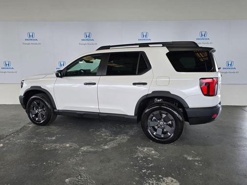 Platinum White Pearl 2026 Honda Passport RTL