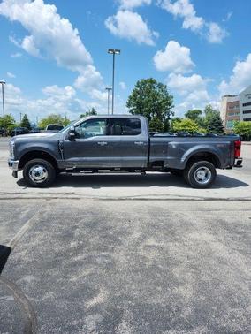 2025 Ford F-350 Lariat Super Duty
