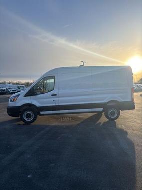 2026 Ford Transit-250 148 WB Medium Roof Cargo