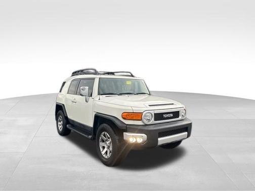 2014 Toyota FJ Cruiser Base