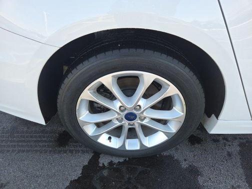 2020 Ford Fusion Hybrid SE