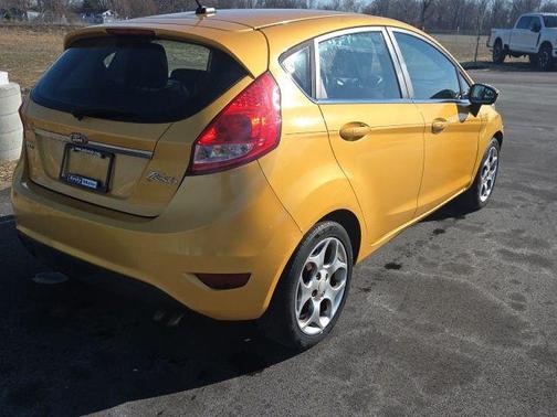 2011 Ford Fiesta SES