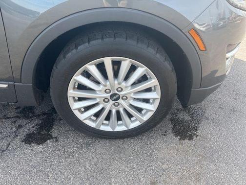 2019 Lincoln MKC Standard