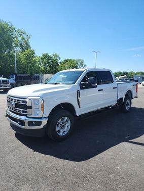 2025 Ford F-350 XLT