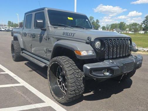 Sting Gray Clearcoat 2021 Jeep Gladiator Sport