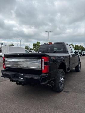 2025 Ford F-250 Platinum