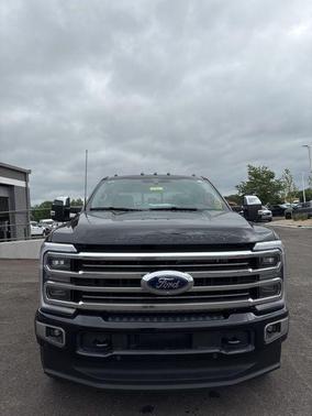 2025 Ford F-250 Platinum