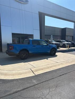 2025 Ford Maverick XLT