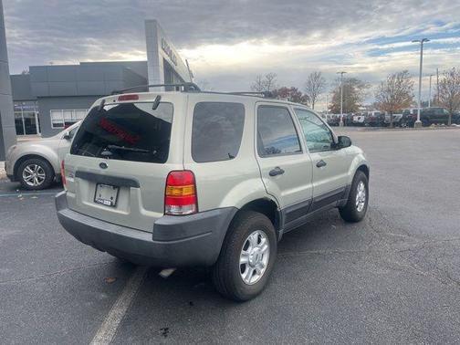 2004 Ford Escape XLT
