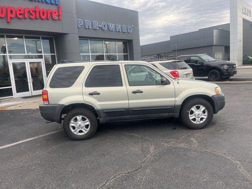 2004 Ford Escape XLT