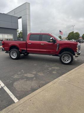 2024 Ford F-350 Lariat Super Duty