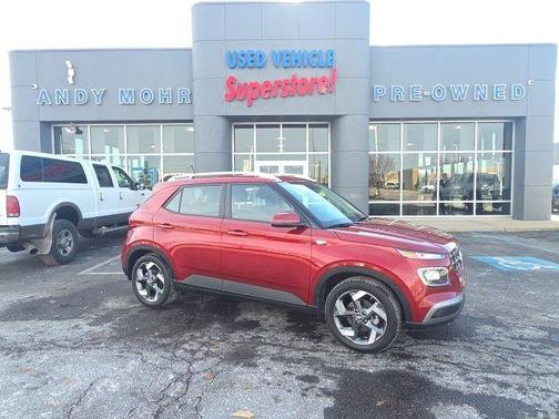 2024 Hyundai VENUE SEL