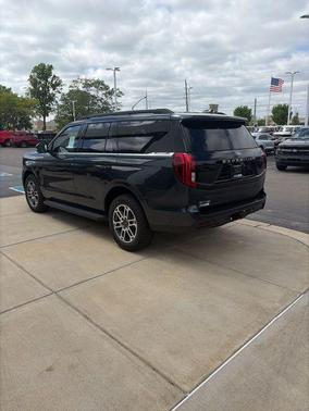 Stone 2026 Ford Expedition Active