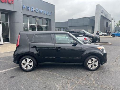 2016 Kia Soul Base