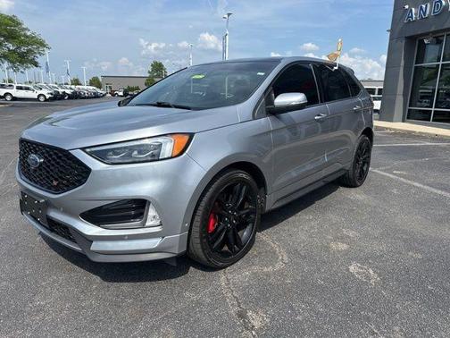 2020 Ford Edge ST